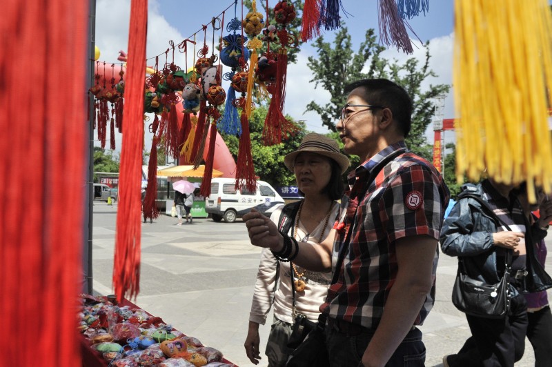 色彩斑斕的”徐州香包“