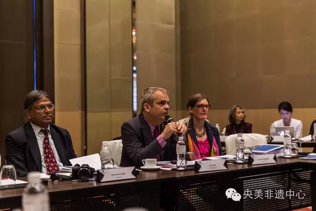 聯合國教科文組織亞太地區文化專區主管Tim Curtis發言